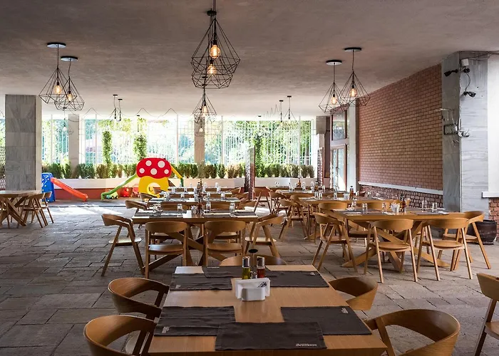 арпезос 3* Кърджали