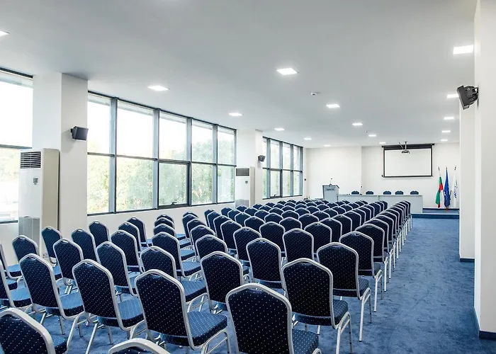 арпезос Хотел